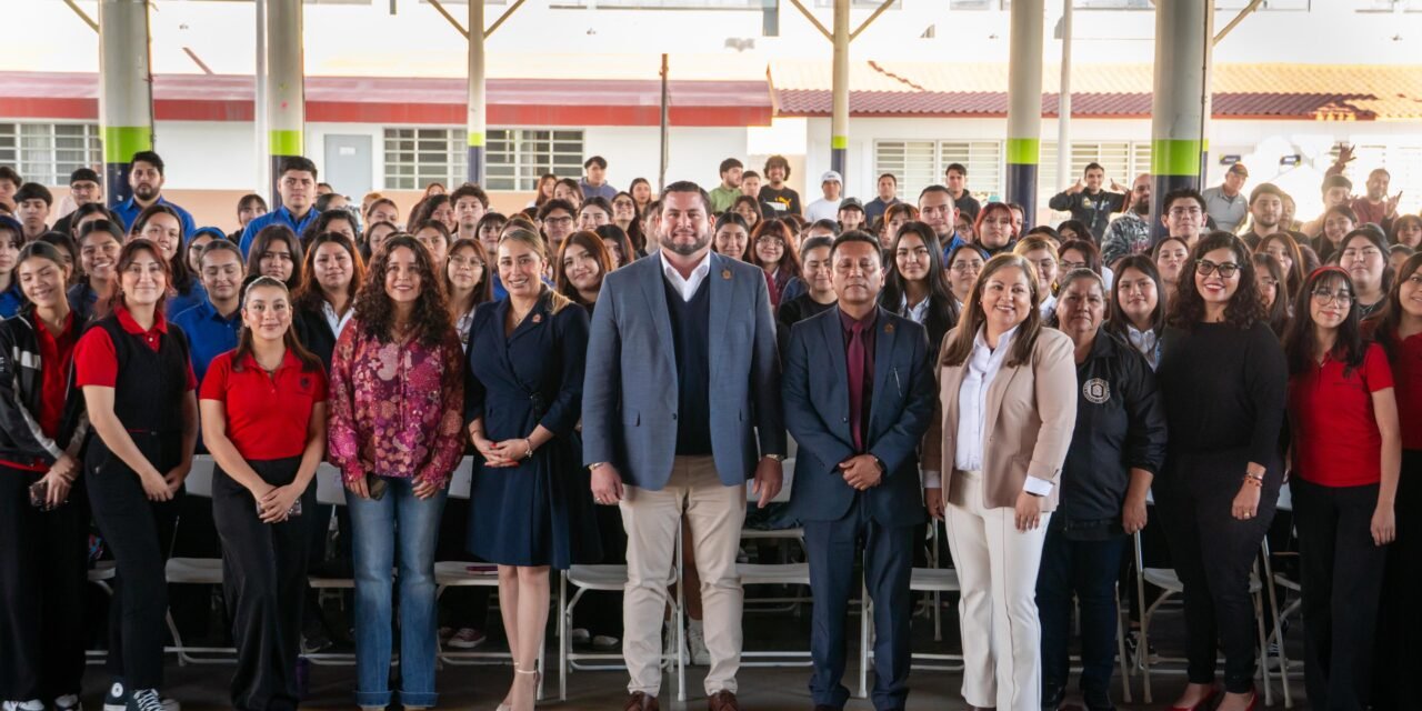 AYUNTAMIENTO DE TIJUANA FIRMA CONVENIO CON LA ESCUELA NORMAL FRONTERIZA