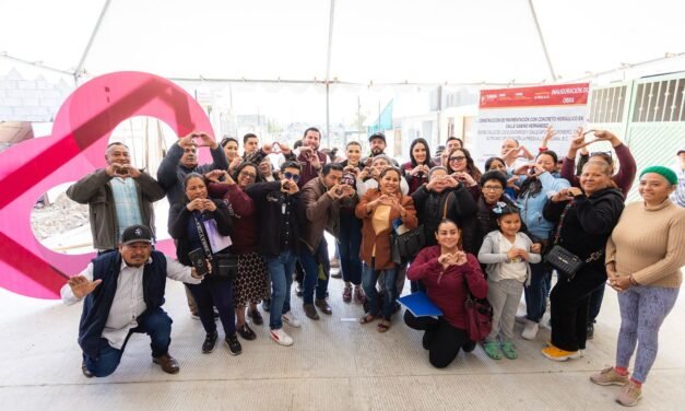 ACERCA GOBERNADORA MARINA DEL PILAR EL PROGRAMA “CORAZONES” A LA COLONIA ALTIPLANO DE TIJUANA CON SERVICIOS DE BIENESTAR Y OBRAS VIALES