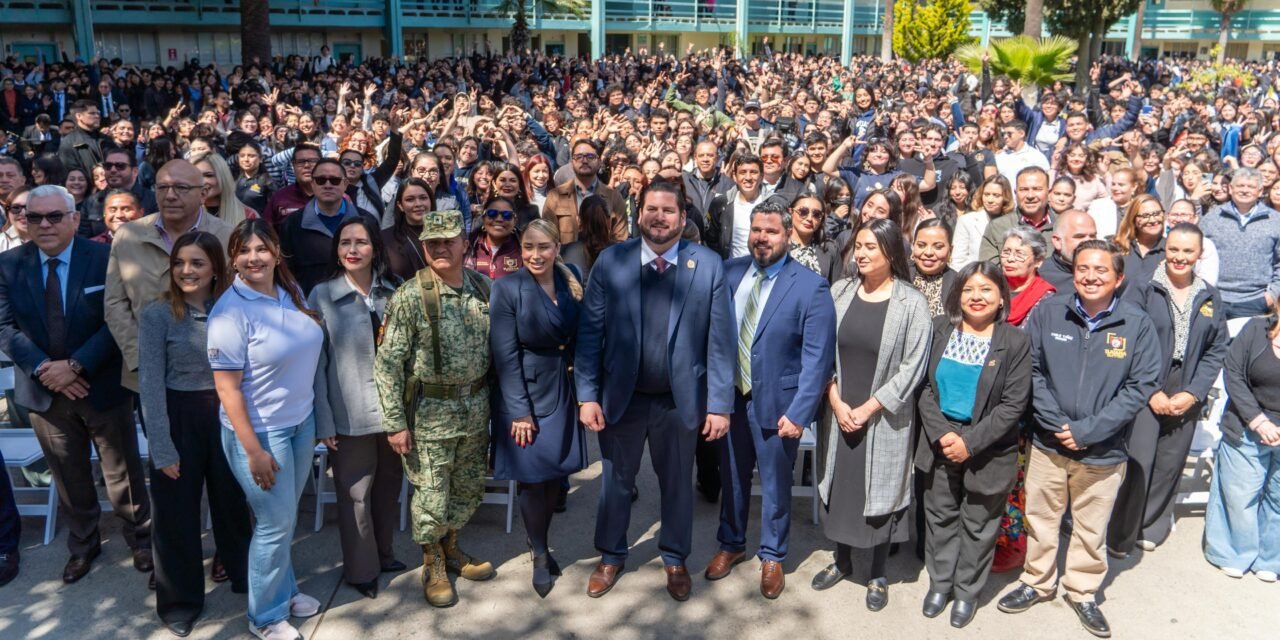 PRESIDE ISMAEL BURGUEÑO CEREMONIA CONMEMORATIVA AL 87 ANIVERSARIO DE LA EXPROPIACIÓN PETROLERA