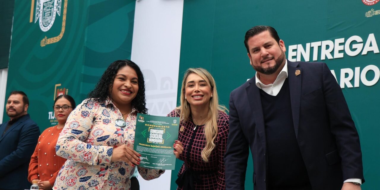 TOMA DE PROTESTA Y ENTREGA DE NOMBRAMIENTOS A COMISARIOS SOCIALES HONORARIOS DEL 25º AYUNTAMIENTO DE TIJUANA