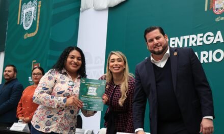 TOMA DE PROTESTA Y ENTREGA DE NOMBRAMIENTOS A COMISARIOS SOCIALES HONORARIOS DEL 25º AYUNTAMIENTO DE TIJUANA